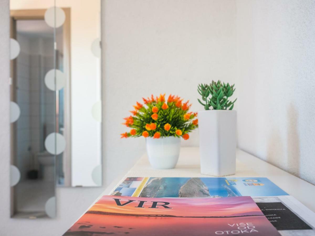 Apartment ˝Soleil˝ Vir Εξωτερικό φωτογραφία